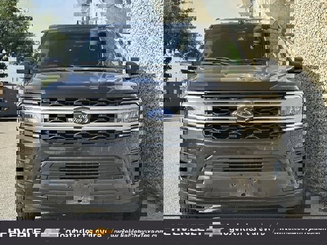 Used 2022 Ford Expedition XLT image 5