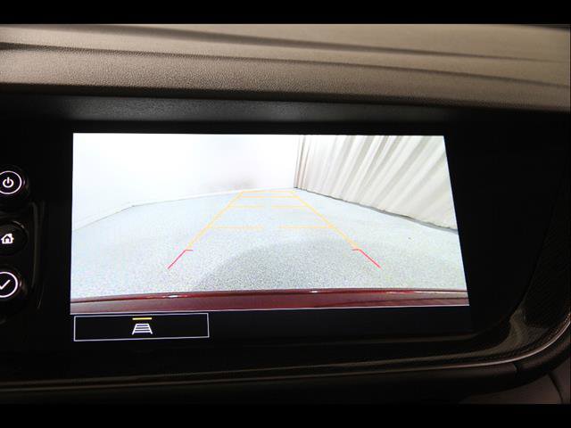 Used 2023 Buick Envision Essence image 13