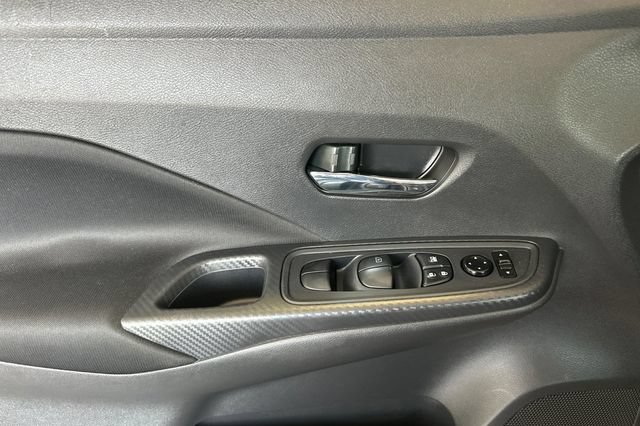 Used 2022 Nissan Versa SV w/ Trunk Package FWD image 12