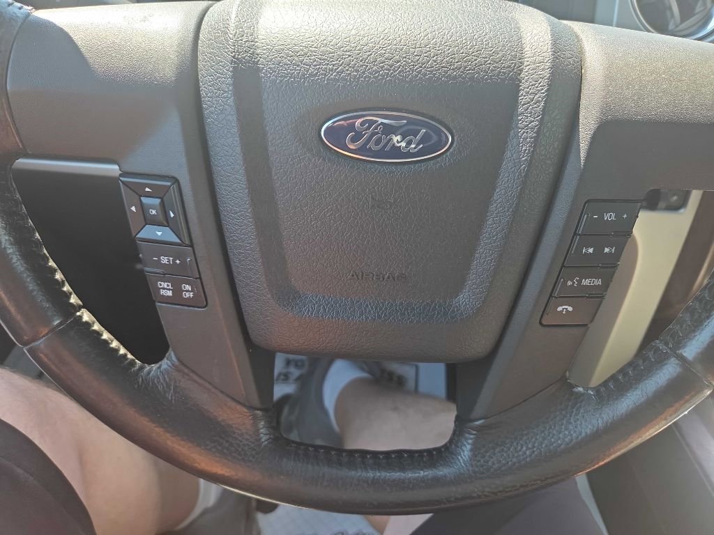 Used 2014 Ford F150 Lariat w/ Equipment Group 502A Luxury image 15