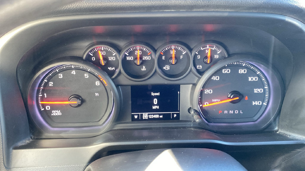 Used 2021 Chevrolet Silverado 1500 W/T w/ WT Value Package AWD/4WD image 24