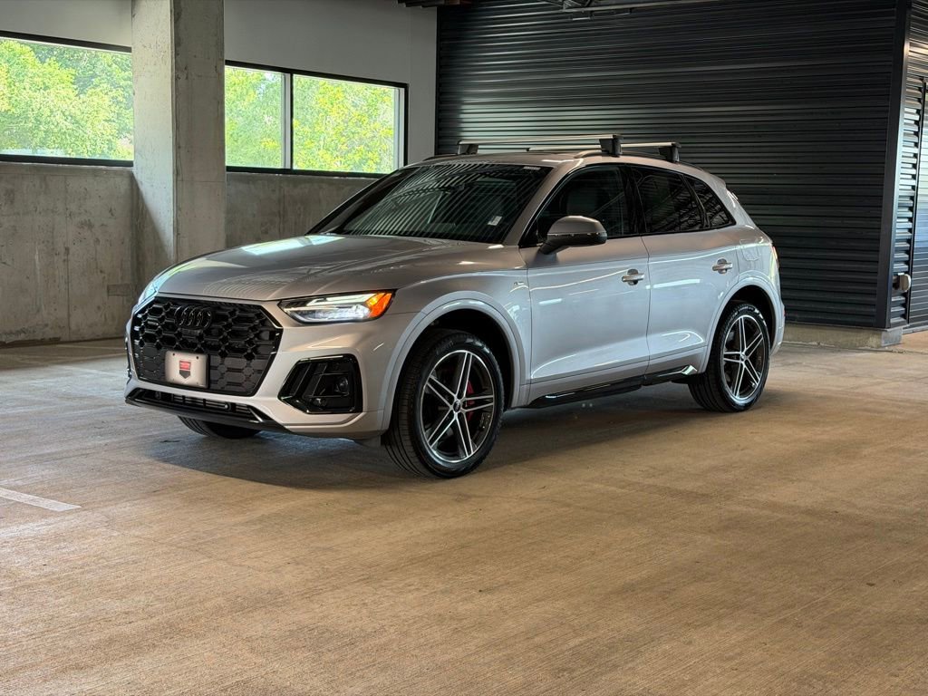 Used 2024 Audi Q5 e Premium Plus w/ Premium Plus Package