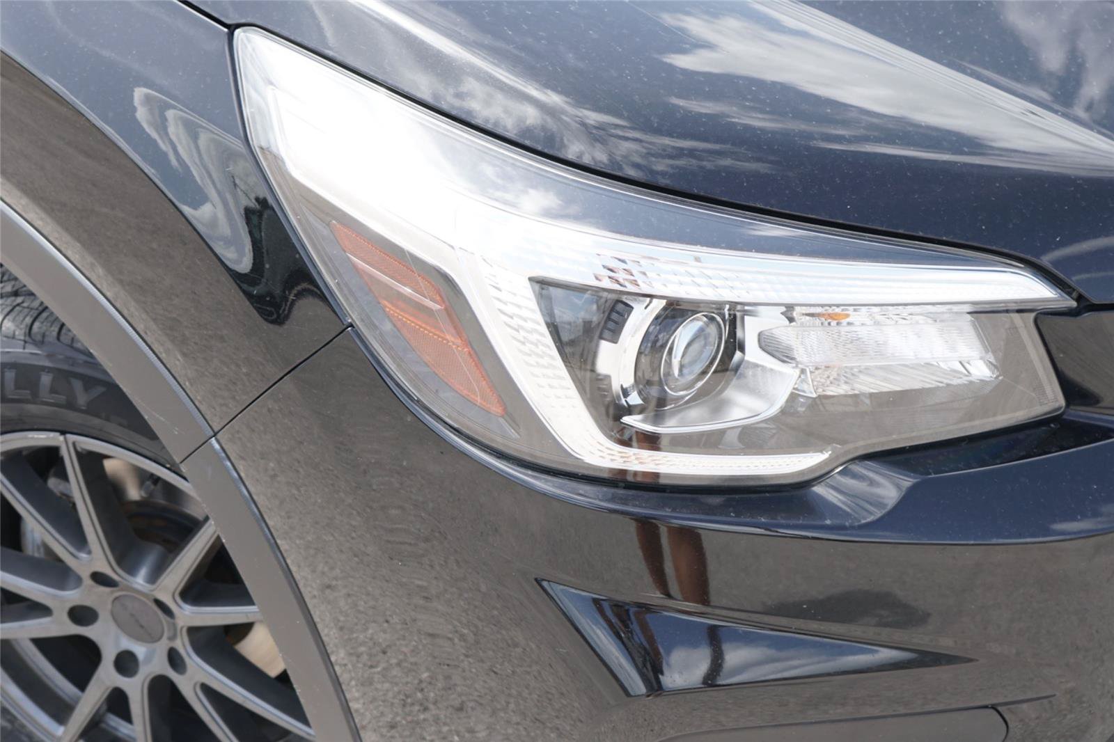 Used 2020 Subaru Forester w/ Popular Package #1 AWD/4WD image 3