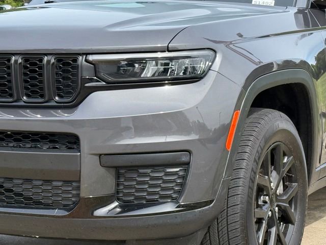 Certified 2024 Jeep Grand Cherokee L Laredo AWD/4WD image 11