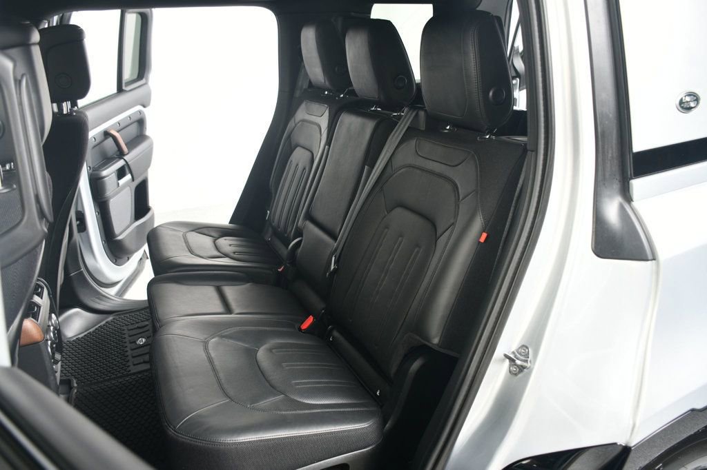 Used 2021 Land Rover Defender 110 X image 34