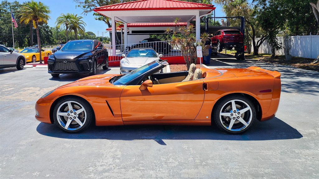 Used 2007 Chevrolet Corvette Convertible w/ Preferred Equipment Group image 5