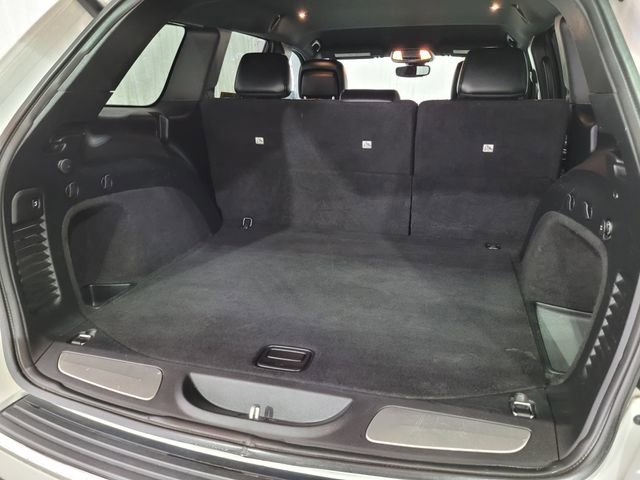 Used 2019 Jeep Grand Cherokee Limited image 50