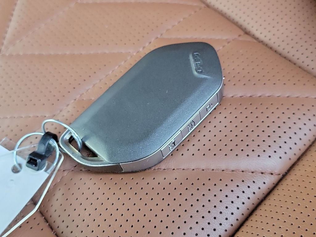 Used 2025 Kia Telluride SX Prestige X-Line image 31