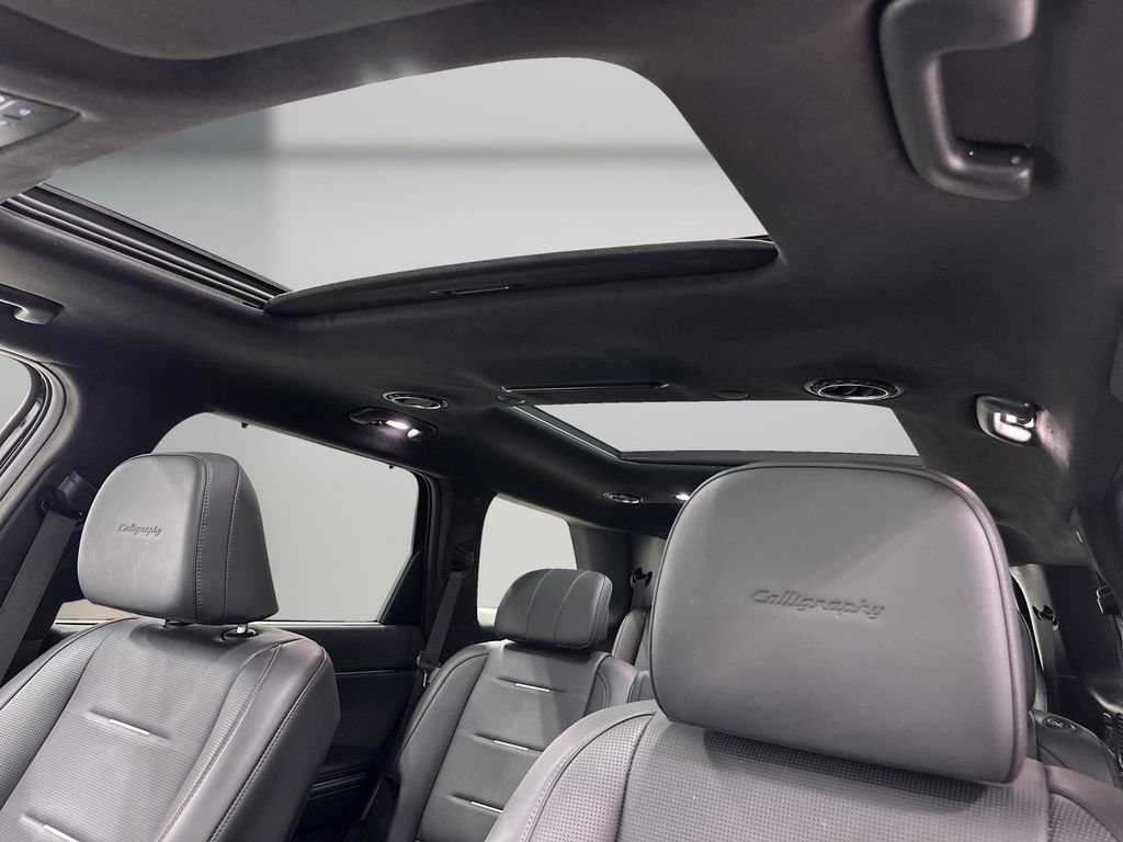 Certified 2026 Hyundai Palisade Calligraphy AWD/4WD image 18