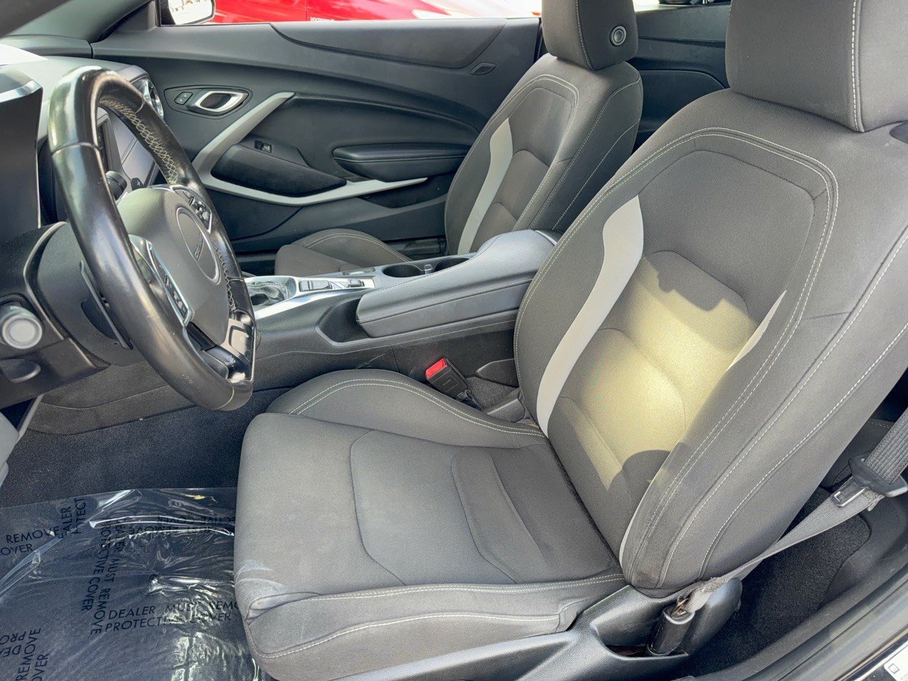 Used 2023 Chevrolet Camaro LT RWD image 5