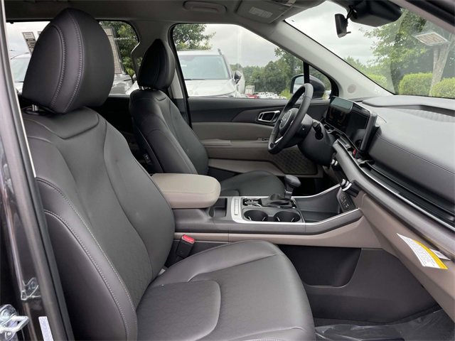New 2026 Kia Carnival EX image 22