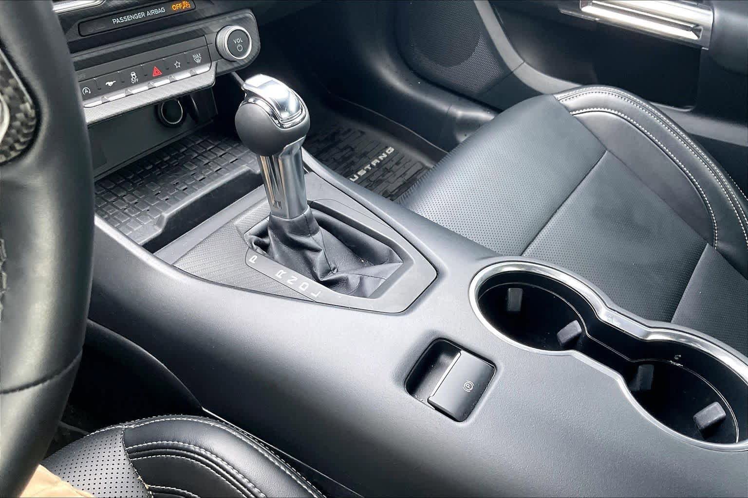 Used 2024 Ford Mustang Premium RWD image 15