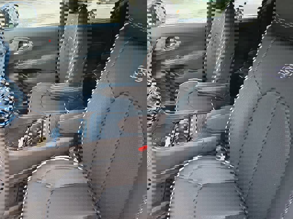 New 2026 Chrysler Pacifica Limited w/ S Appearance Package image 19