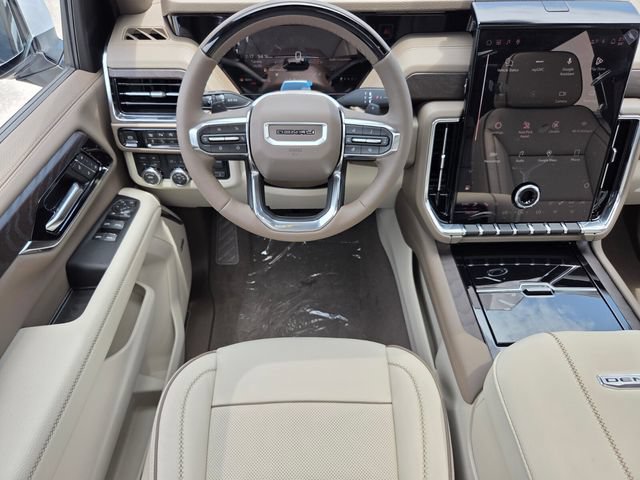 New 2026 GMC Yukon XL Denali w/ Denali Reserve Package AWD/4WD image 10