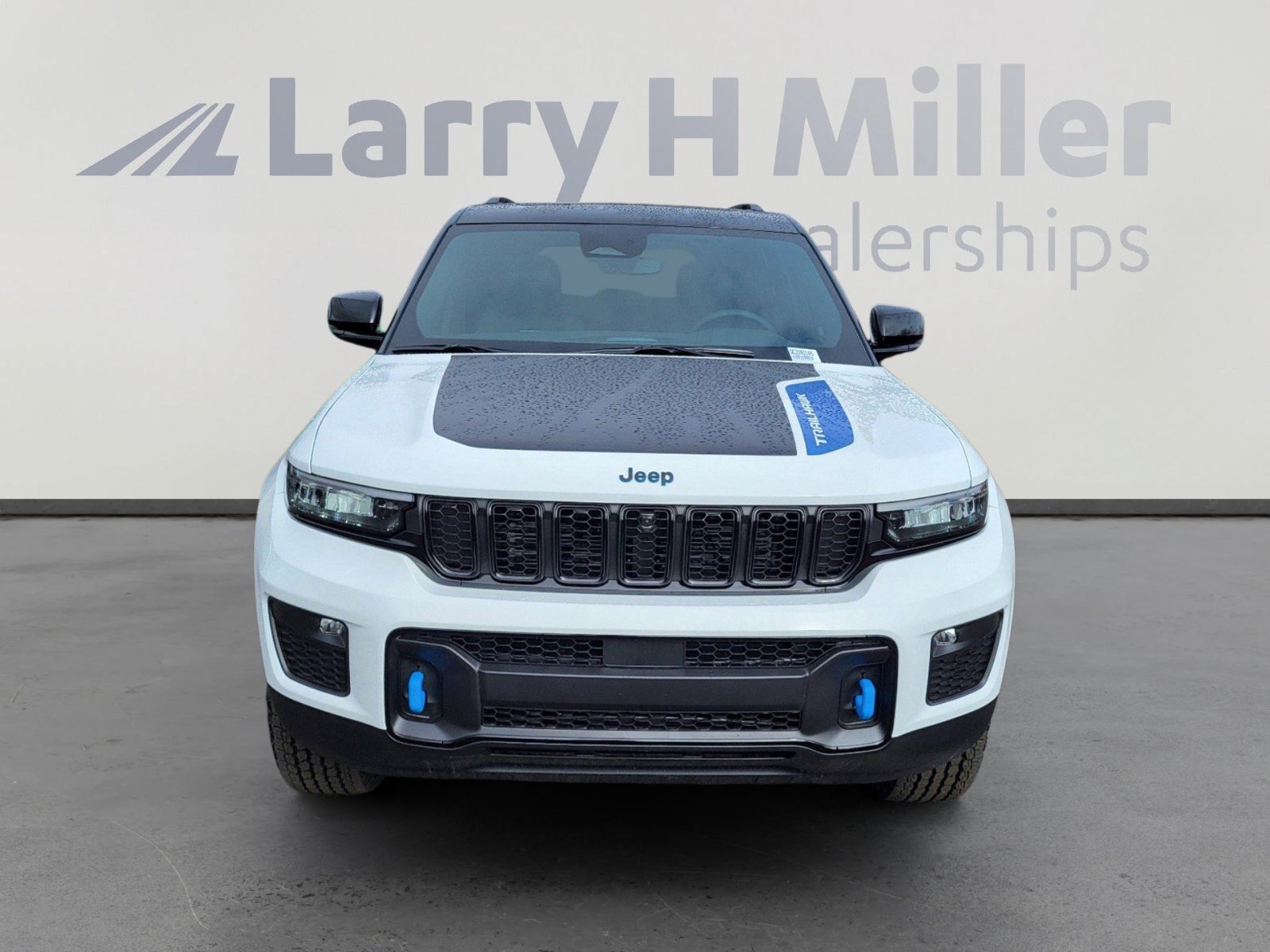 New 2024 Jeep Grand Cherokee Trailhawk AWD/4WD image 9
