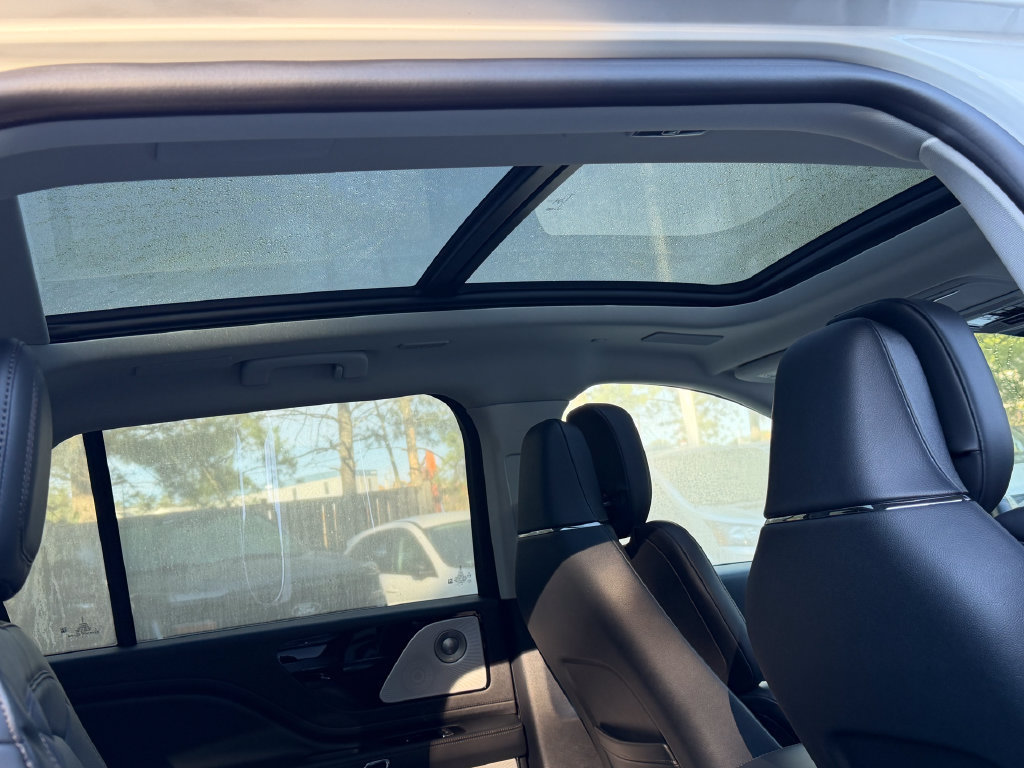 New 2026 Lincoln Aviator Reserve AWD/4WD image 8