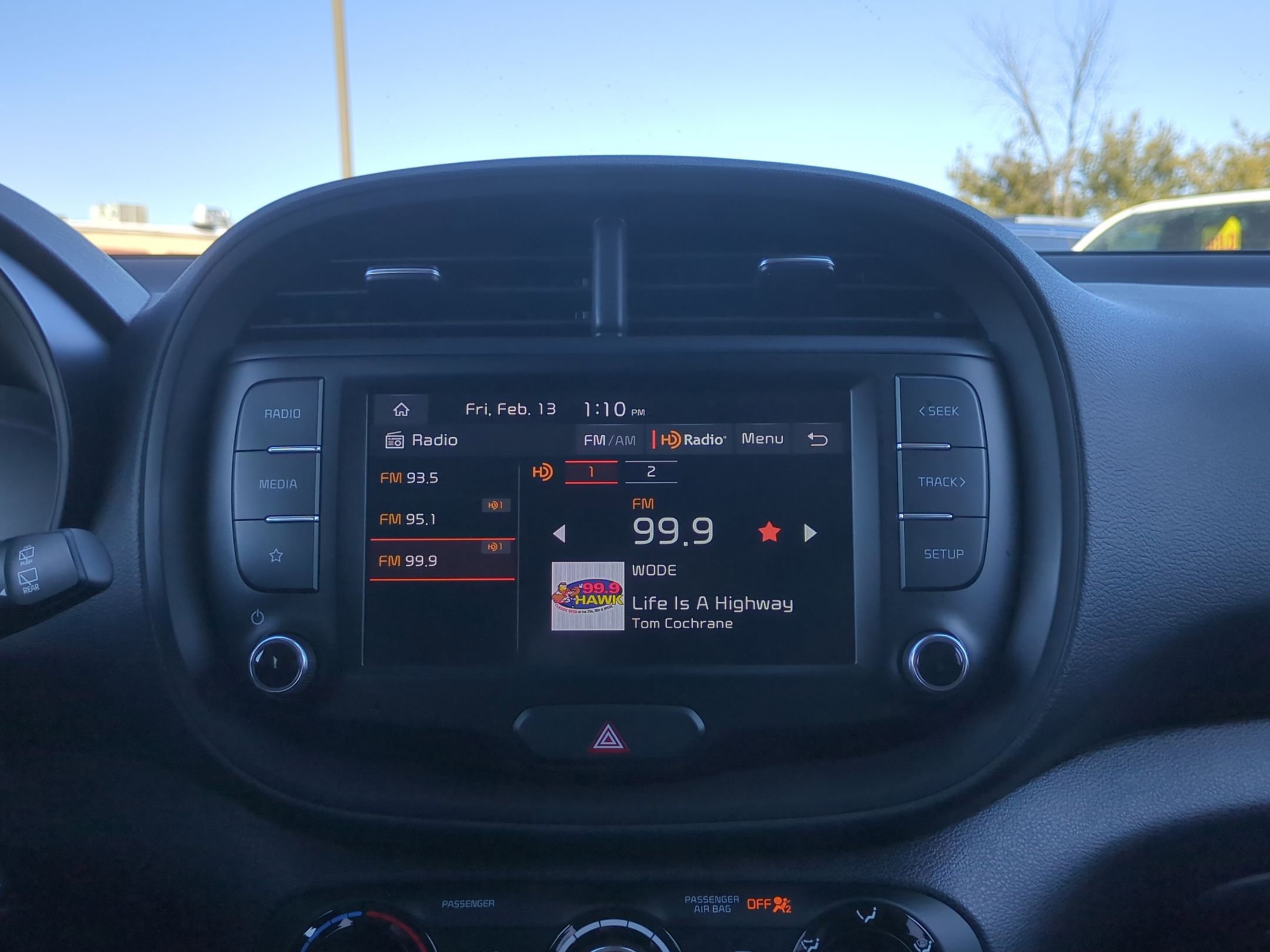 Certified 2023 Kia Soul LX w/ LX Technology Package image 10