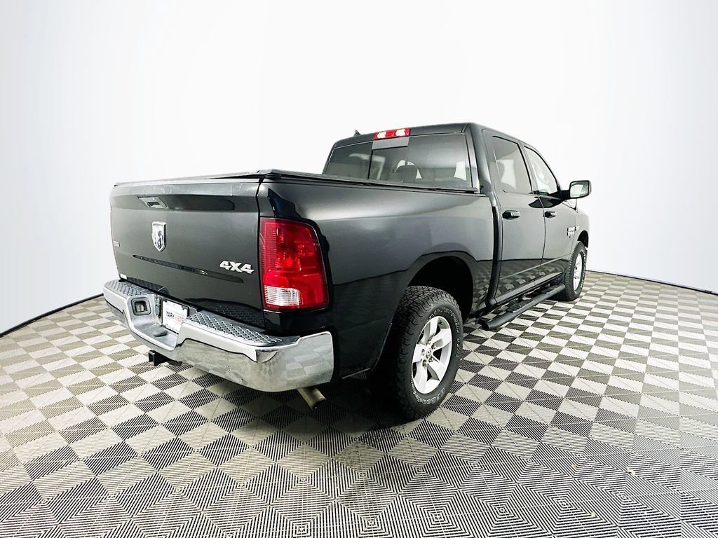 Certified 2019 RAM 1500 Classic SLT w/ Luxury Group image 11