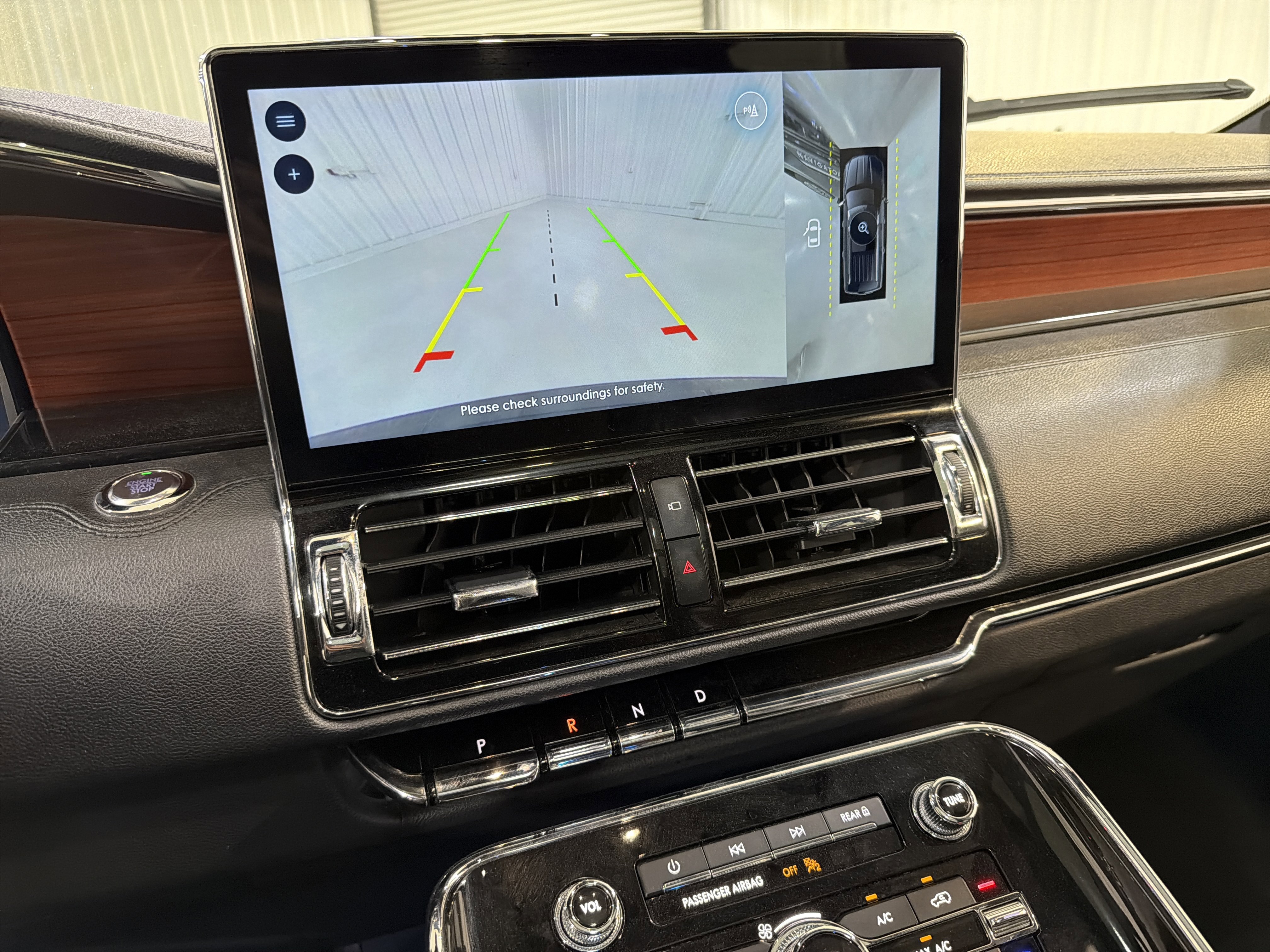 Used 2023 Lincoln Navigator Reserve AWD/4WD image 20