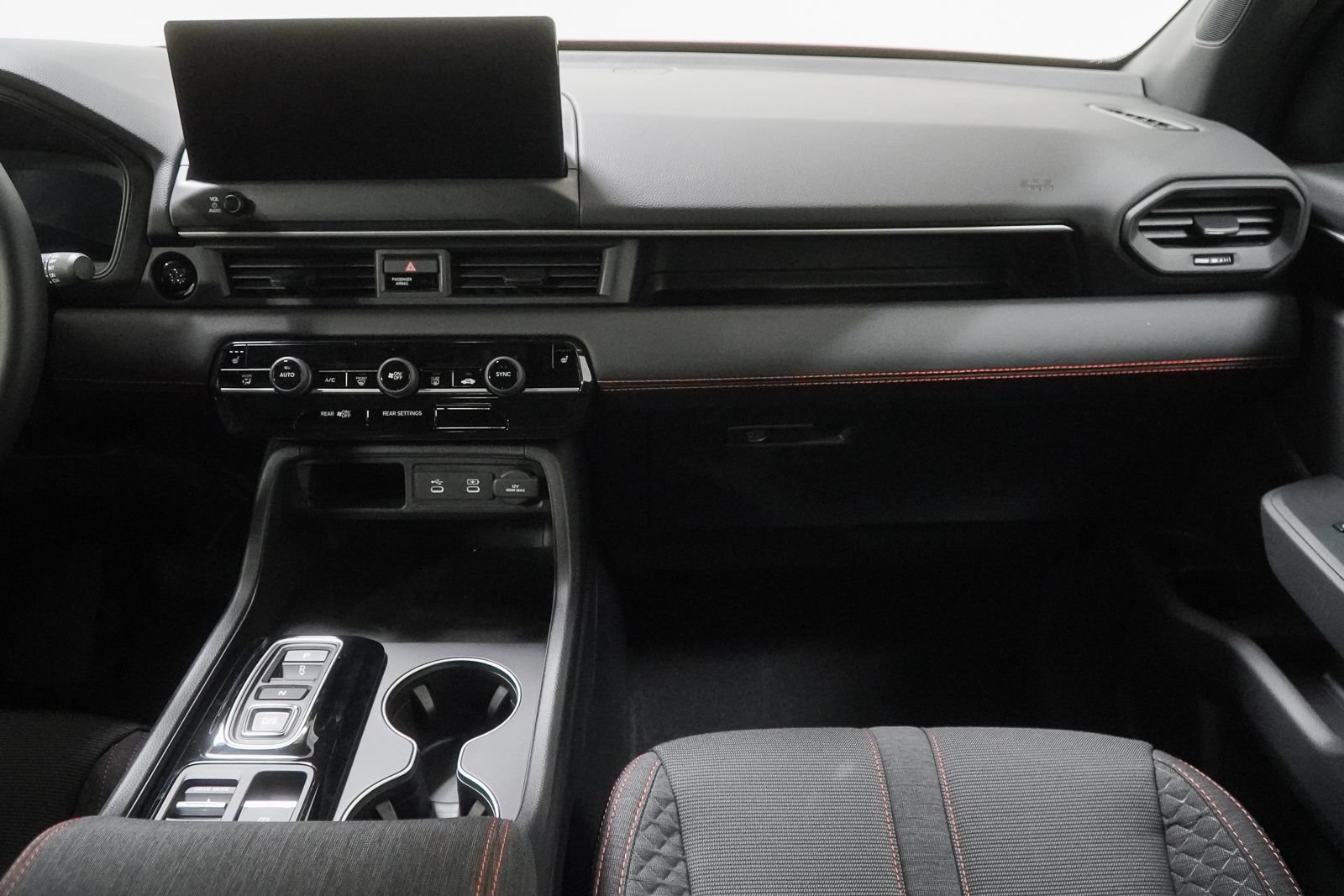 New 2026 Honda Pilot Sport image 32
