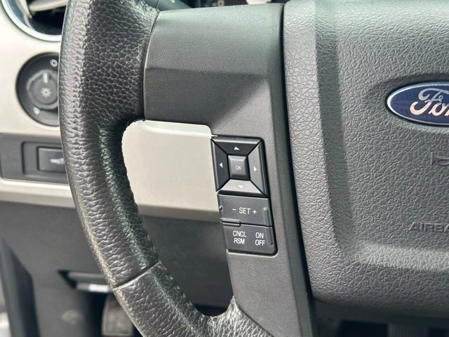 Used 2014 Ford F150 Lariat w/ Equipment Group 502A Luxury AWD/4WD image 4