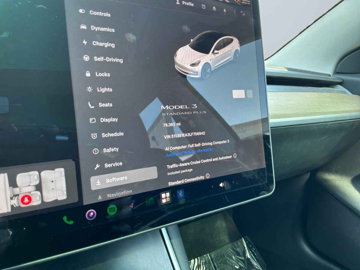 Used 2020 Tesla Model 3 Standard Range Plus RWD image 12