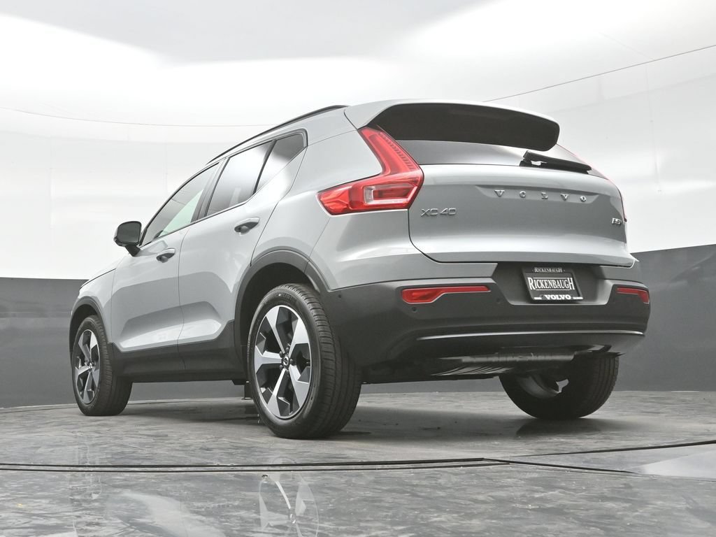 New 2026 Volvo XC40 B5 Plus w/ Protection Package Premier AWD/4WD image 22