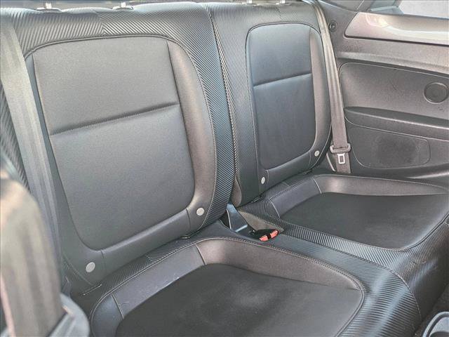 Used 2019 Volkswagen Beetle 2.0T SE FWD image 17