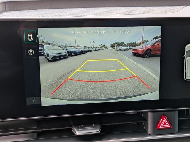 New 2027 Kia Carnival EX FWD image 25