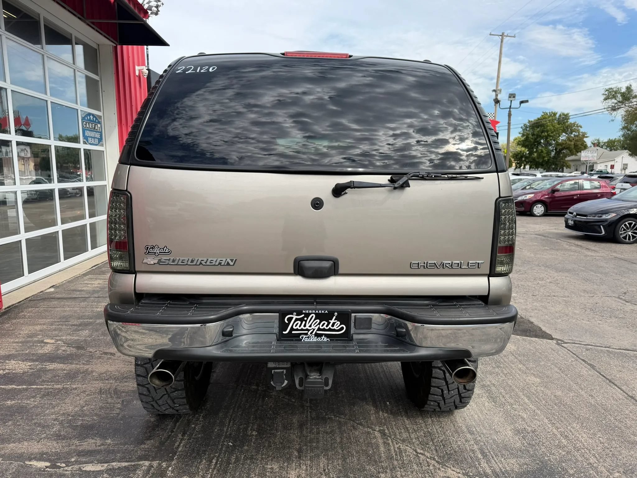 Used 2003 Chevrolet Suburban 2500 LS w/ LS Preferred Equipment Group AWD/4WD image 6