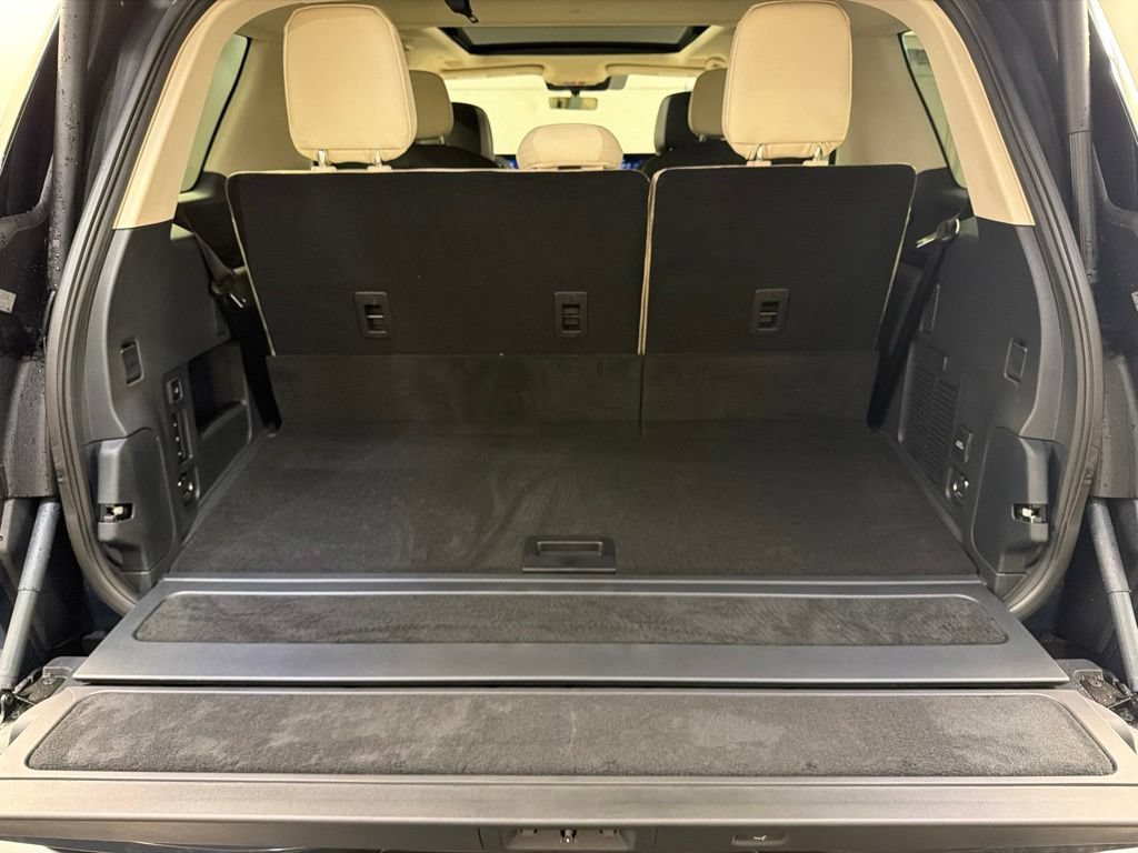 New 2027 Lincoln Navigator Reserve AWD/4WD image 42