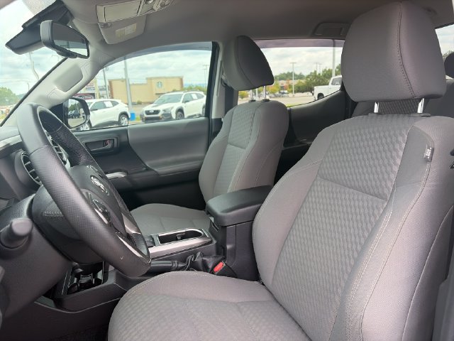 Used 2021 Toyota Tacoma 2WD Double Cab image 16