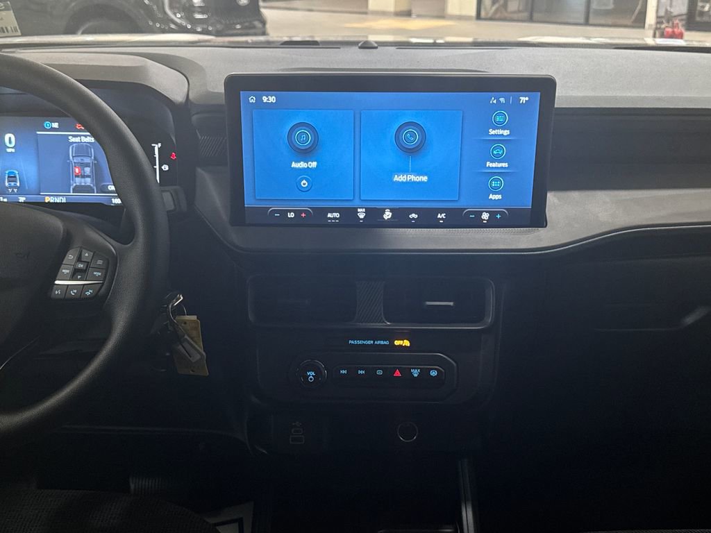 New 2025 Ford Maverick XL FWD image 19
