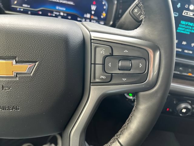 Used 2025 Chevrolet Silverado 1500 LT AWD/4WD image 6
