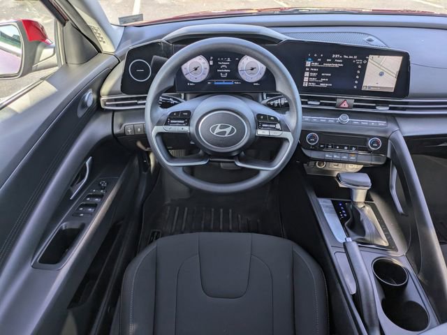Certified 2024 Hyundai Elantra SEL image 15