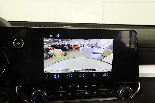 New 2025 Chevrolet Colorado LT w/ LT Convenience Package RWD image 20