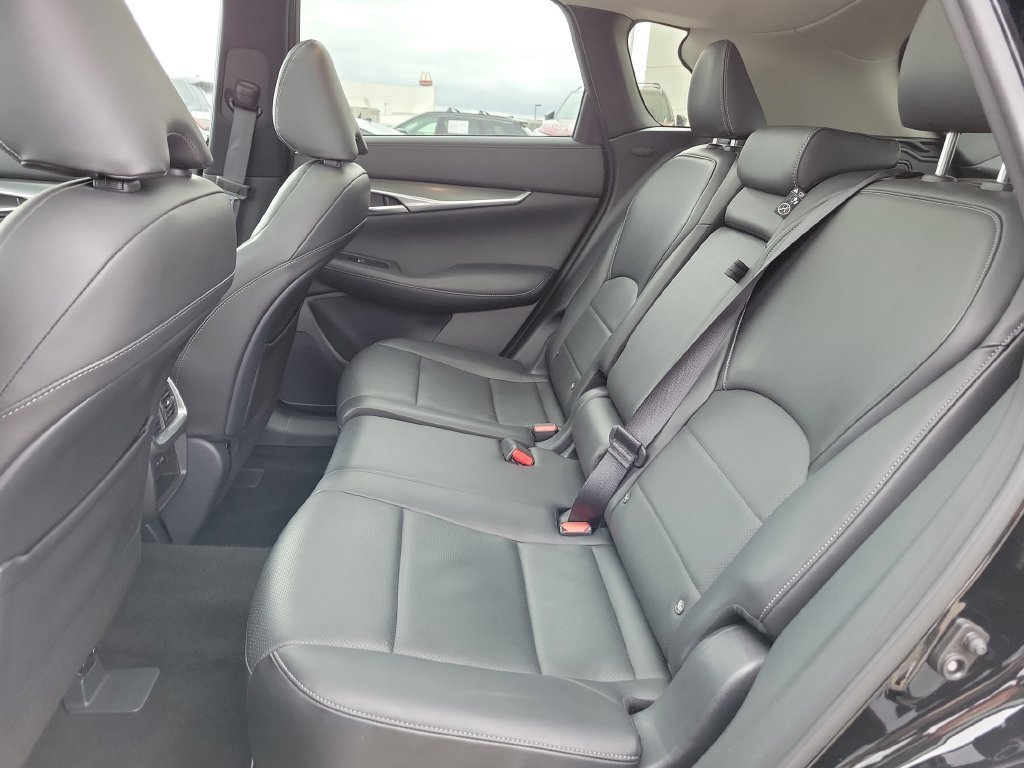 Used 2025 INFINITI QX50 Luxe AWD/4WD image 26