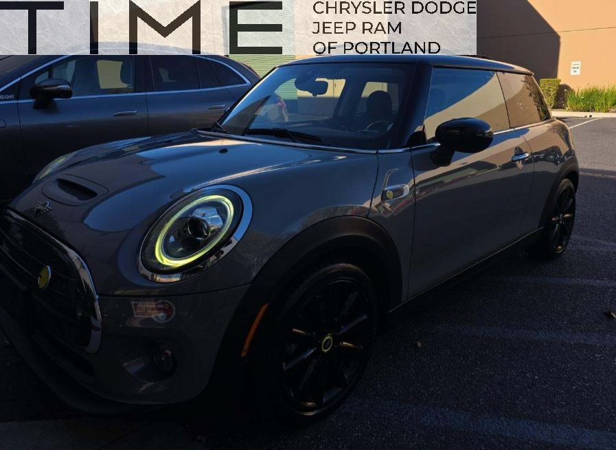 Used 2021 MINI Cooper SE w/ 6.5" Touchscreen Package