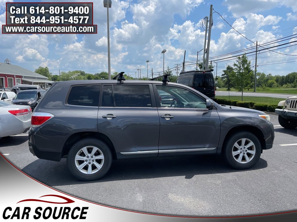 Used 2012 Toyota Highlander FWD image 12