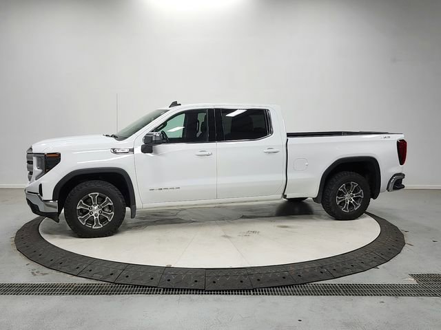 Used 2024 GMC Sierra 1500 SLE AWD/4WD image 4