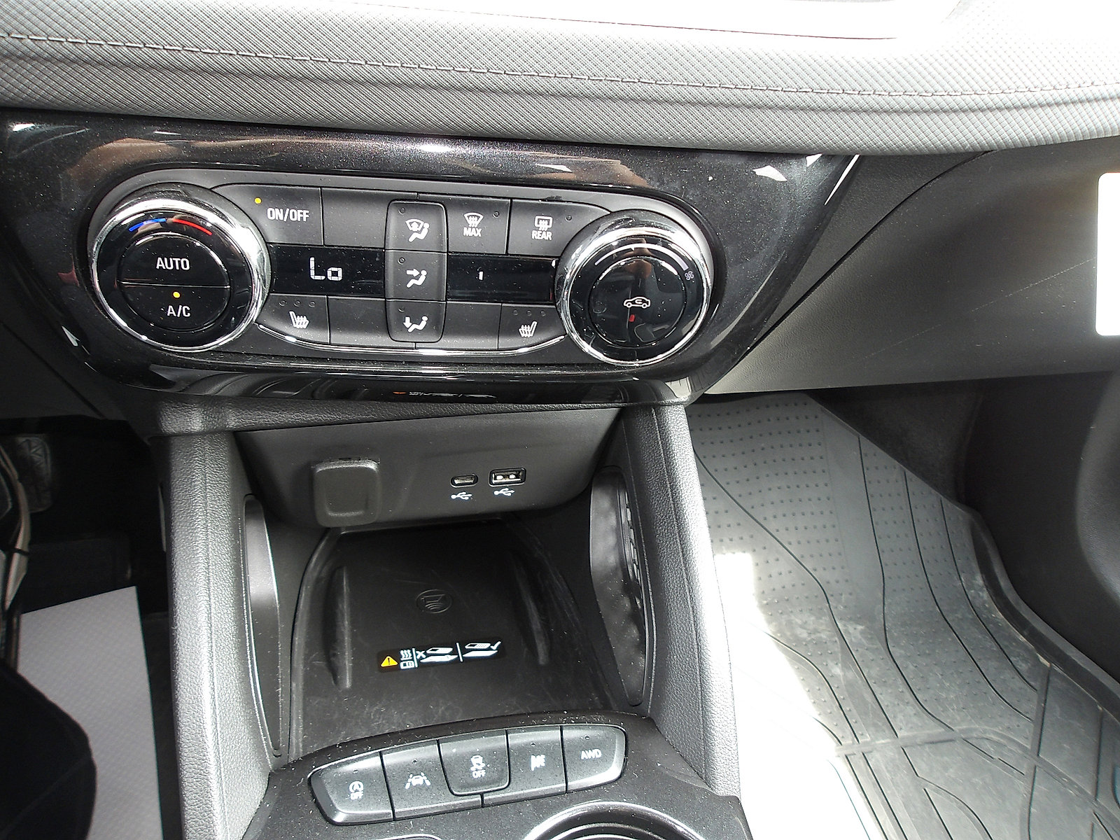 Certified 2024 Chevrolet TrailBlazer LT w/ Convenience Package image 21