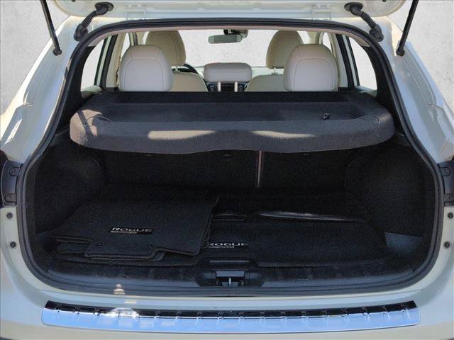 Used 2020 Nissan Rogue Sport SL AWD/4WD image 6
