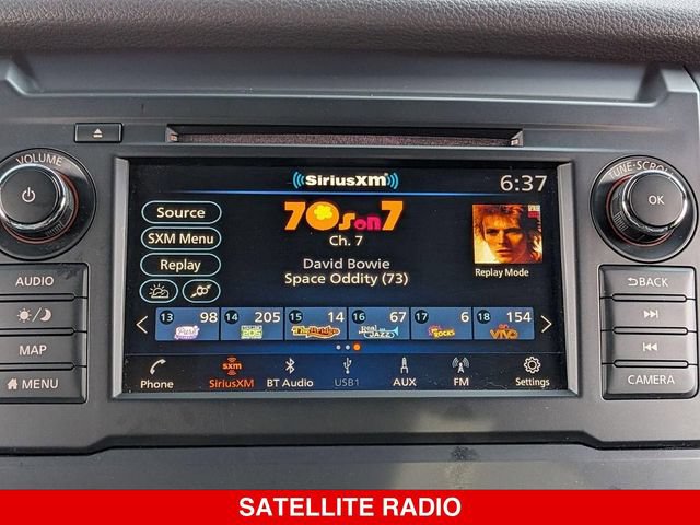 Used 2019 Nissan Titan SL w/ Midnight Edition AWD/4WD image 23