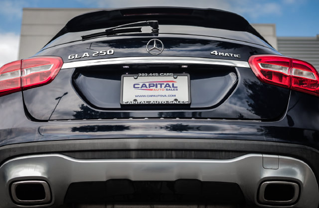 Used 2019 Mercedes-Benz GLA 250 4MATIC w/ Premium Package image 25