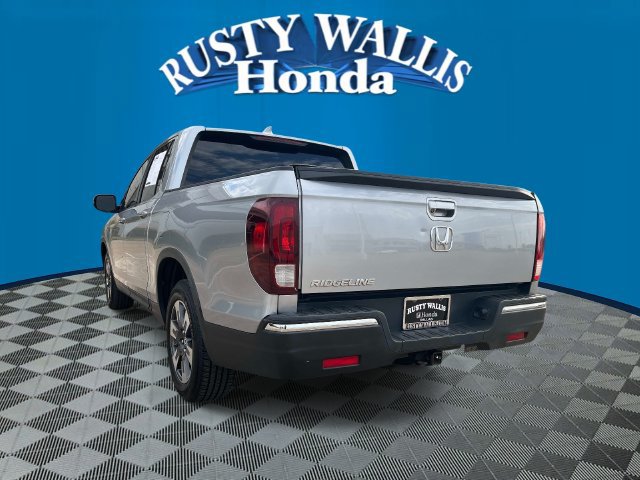 Used 2017 Honda Ridgeline RTL image 2