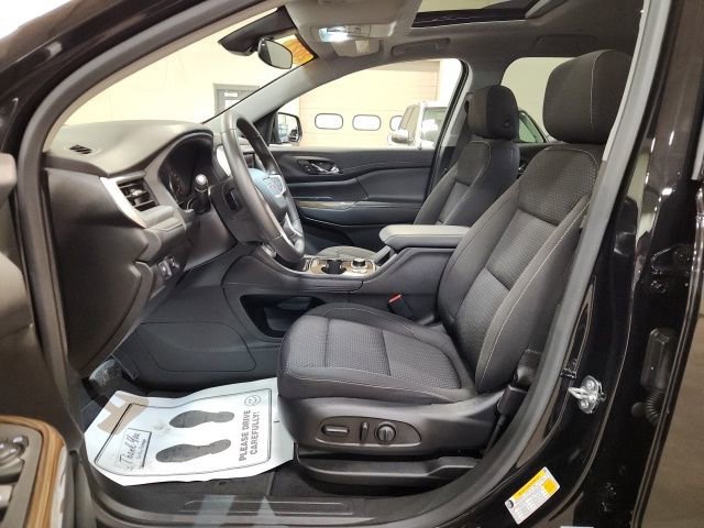 Certified 2023 GMC Acadia SLE w/ Driver Convenience Package image 11