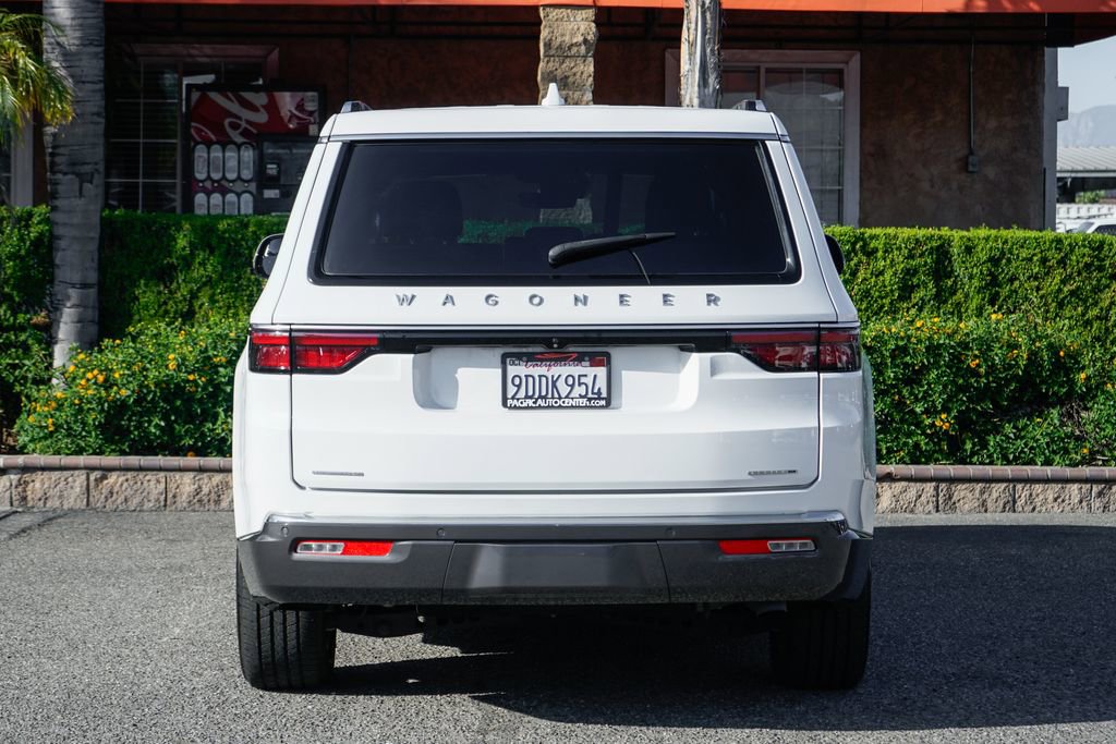 Used 2022 Jeep Wagoneer Series III w/ Rear Seat Video Group 1 image 7