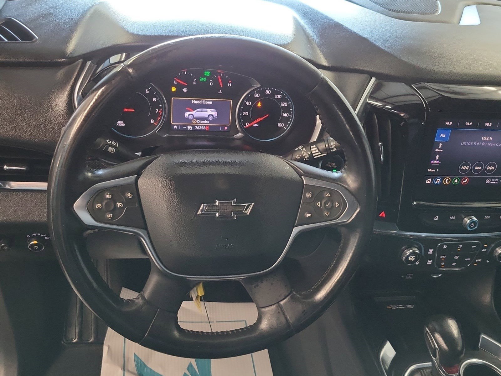 Used 2022 Chevrolet Traverse RS FWD image 10