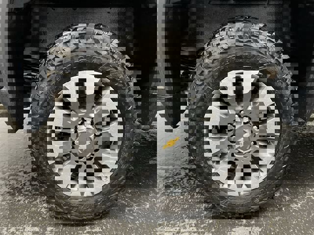 Certified 2024 Chevrolet Silverado 2500 Custom w/ Custom Value Package image 32