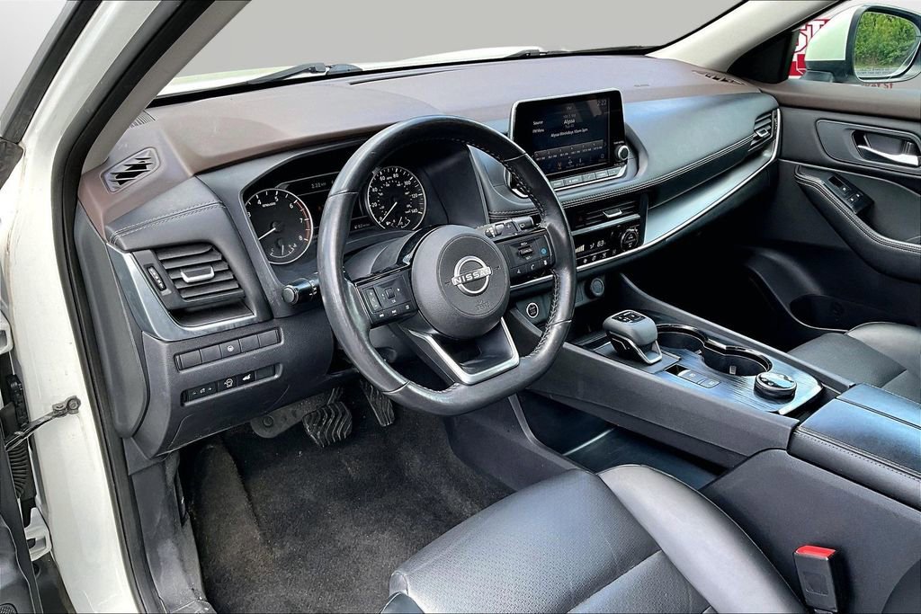 Used 2023 Nissan Rogue SV w/ SV Premium B Package AWD/4WD image 17